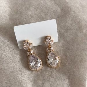 Davie & Chiyo Layla Earrings